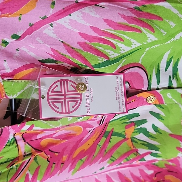 Buckhead Betties Flamingo Med Womans Blouse - Picture 4 of 9